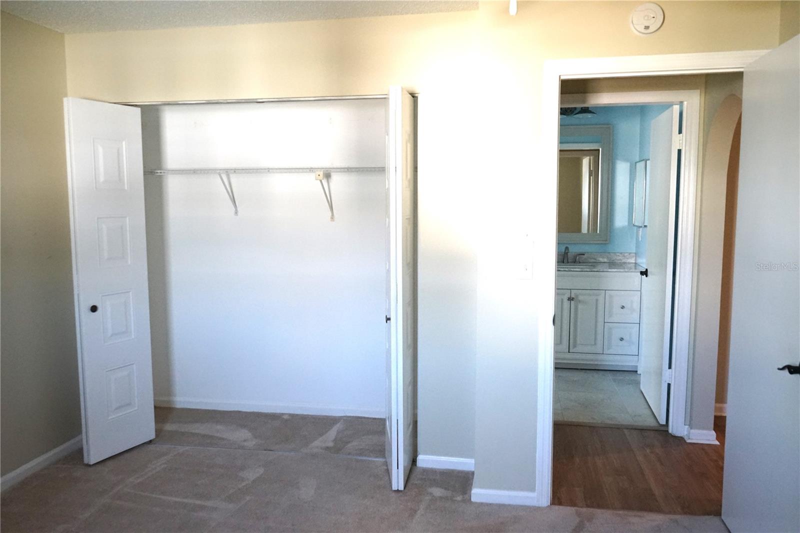 Image 27 of 64 For 317 Green Manor Way 38 B