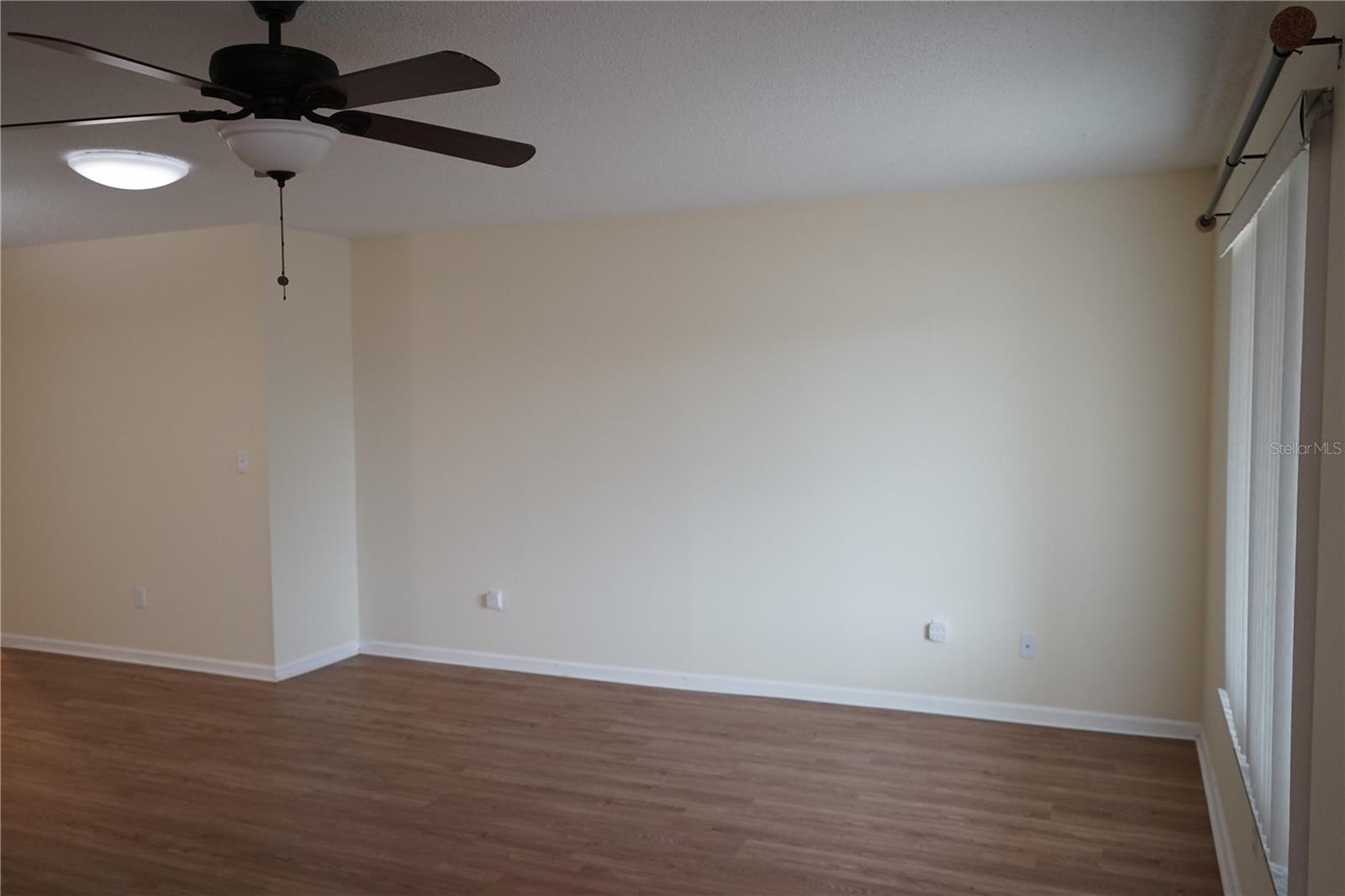 Image 7 of 64 For 317 Green Manor Way 38 B