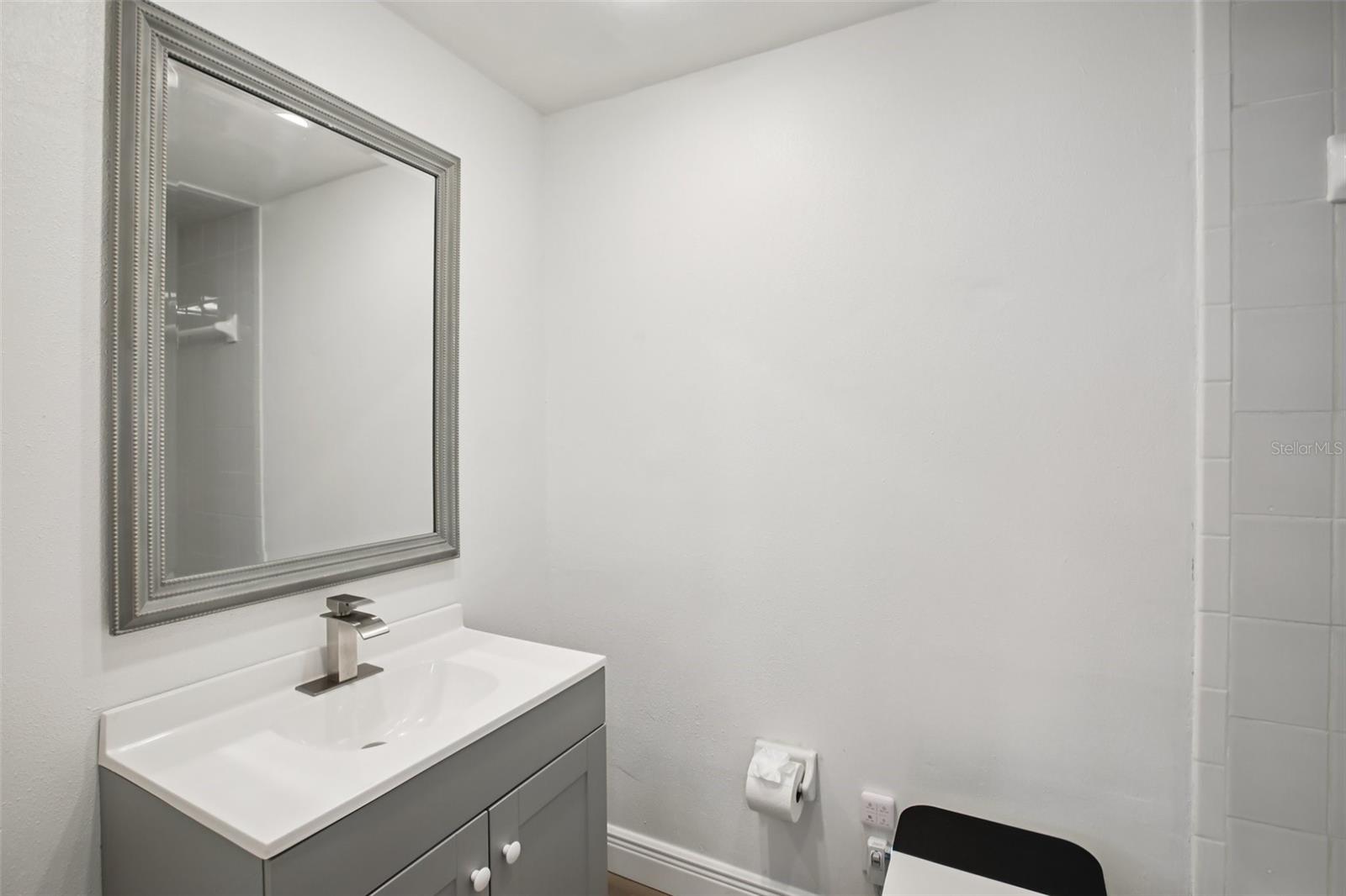 Image 13 of 29 For 2906 Lichen Lane B
