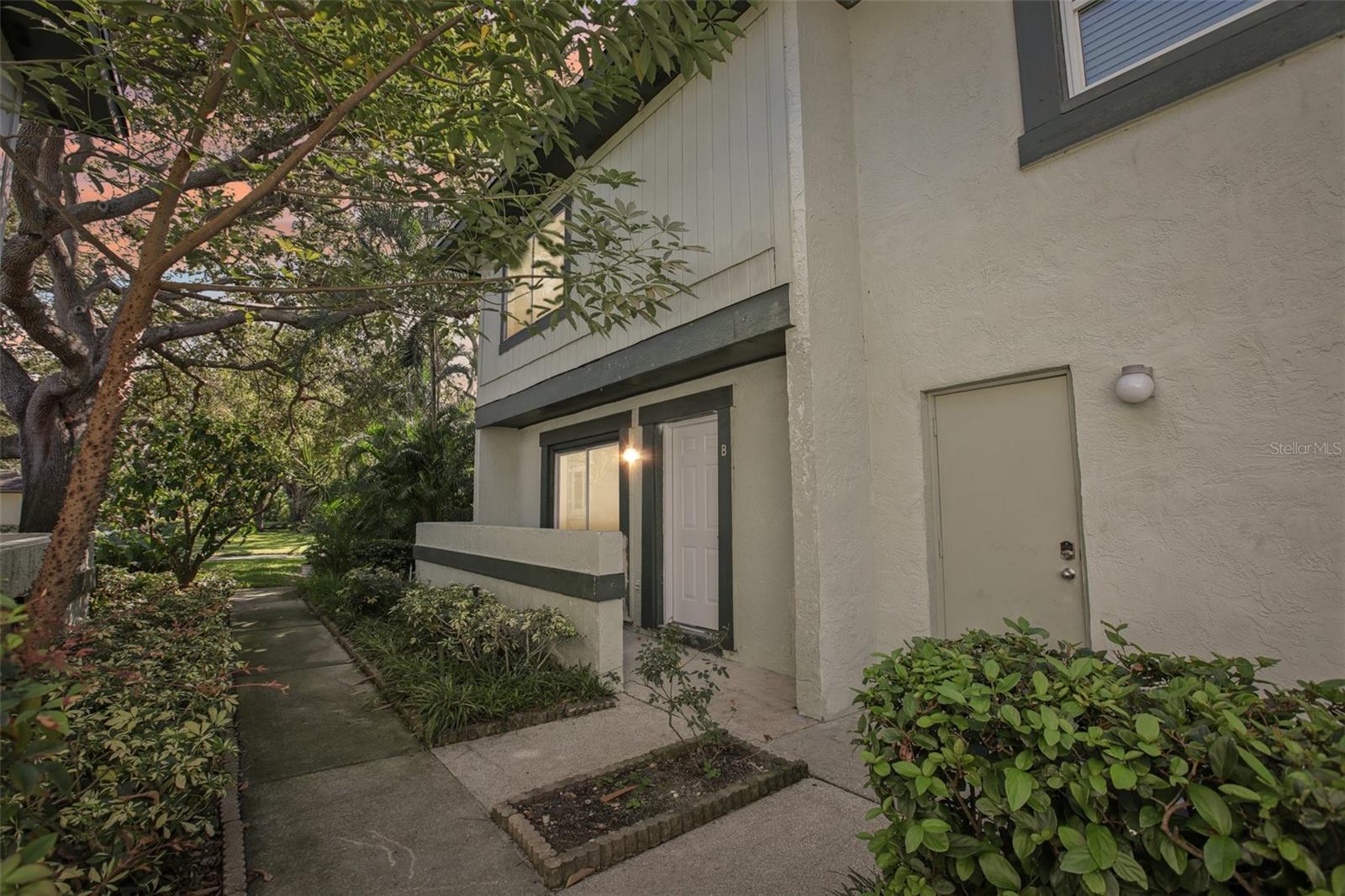 Image 21 of 29 For 2906 Lichen Lane B