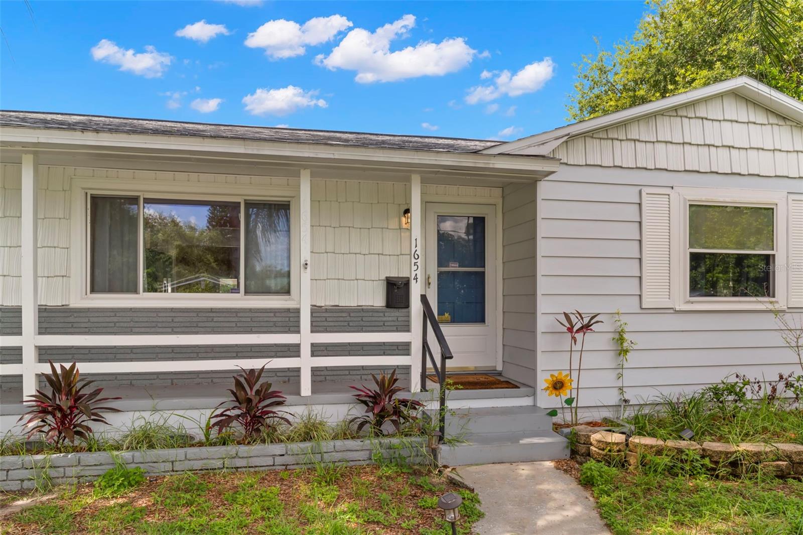 Details for 1654 50th Avenue N, ST PETERSBURG, FL 33714