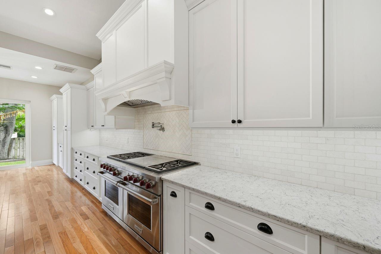 Image 19 of 57 For 700 Westfield Court