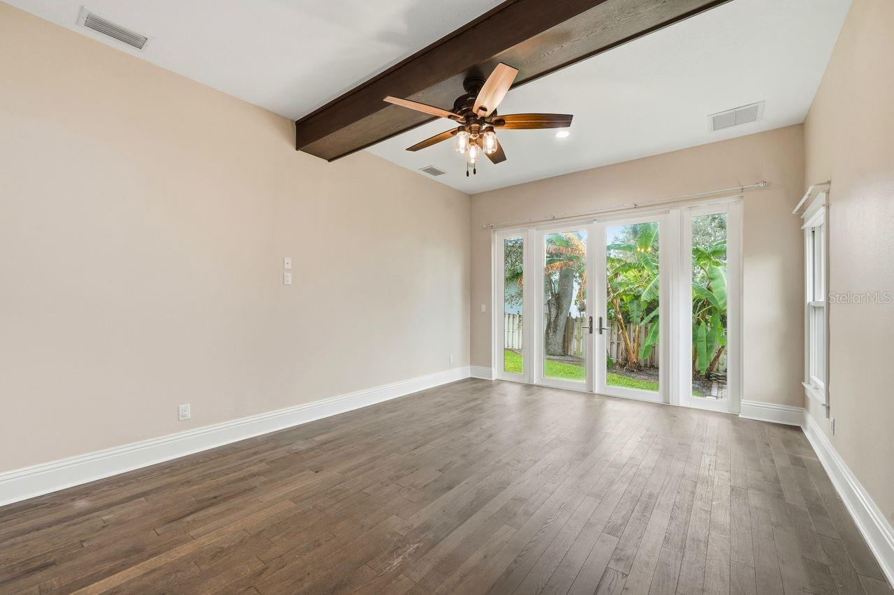 Image 31 of 57 For 700 Westfield Court