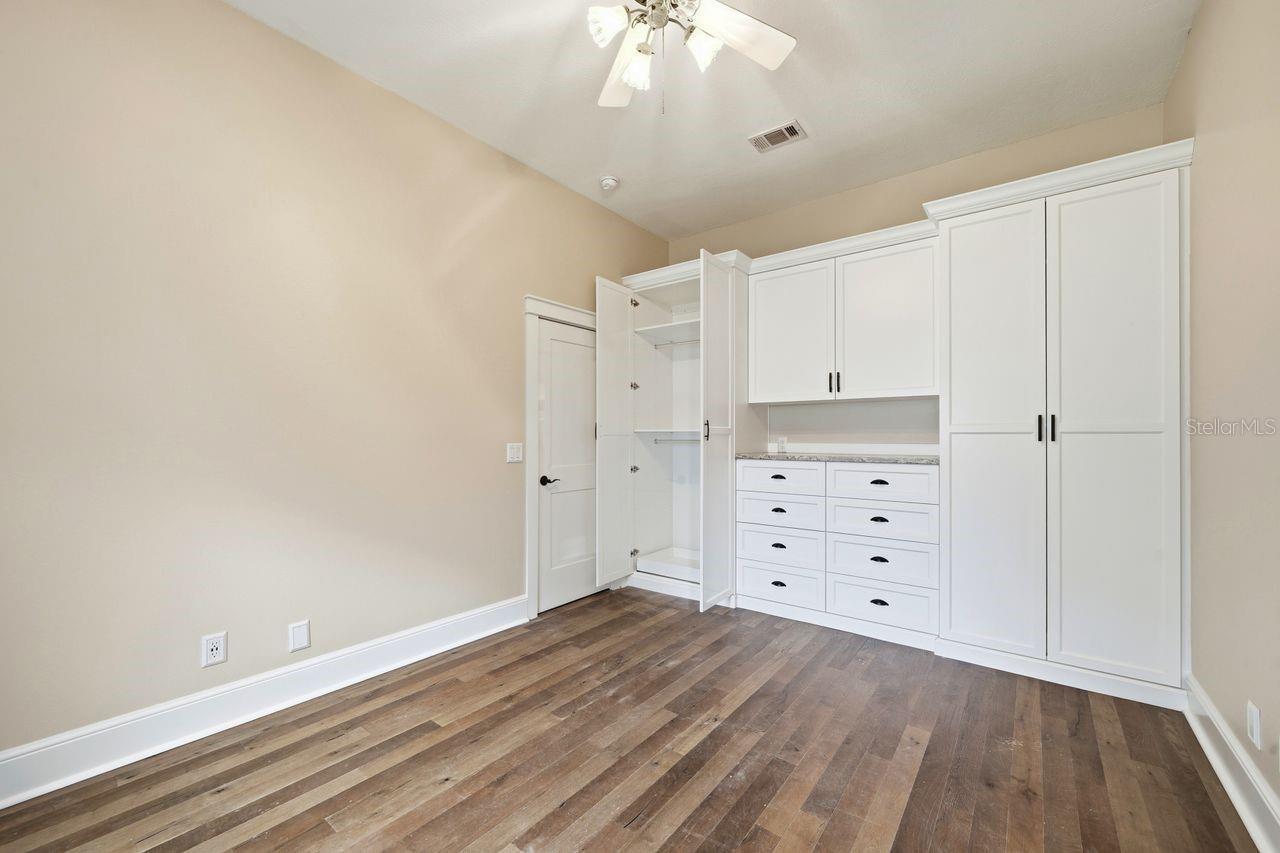 Image 38 of 57 For 700 Westfield Court