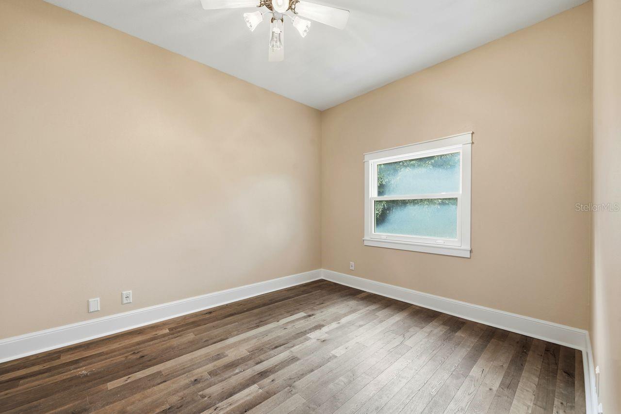 Image 39 of 57 For 700 Westfield Court