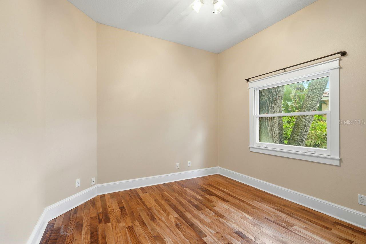 Image 44 of 57 For 700 Westfield Court