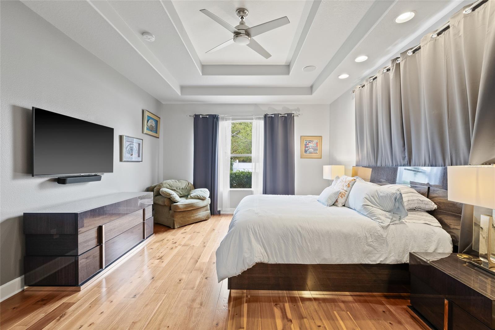 Image 15 of 45 For 3709 Horatio Street