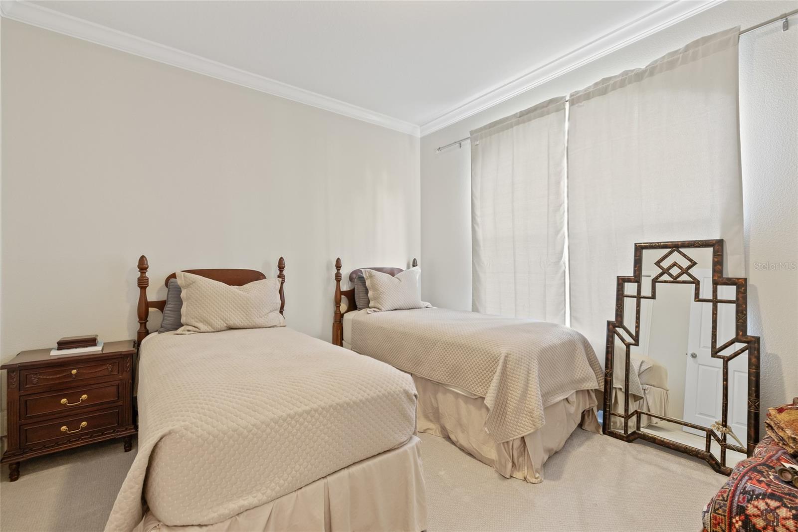 Image 23 of 45 For 3709 Horatio Street