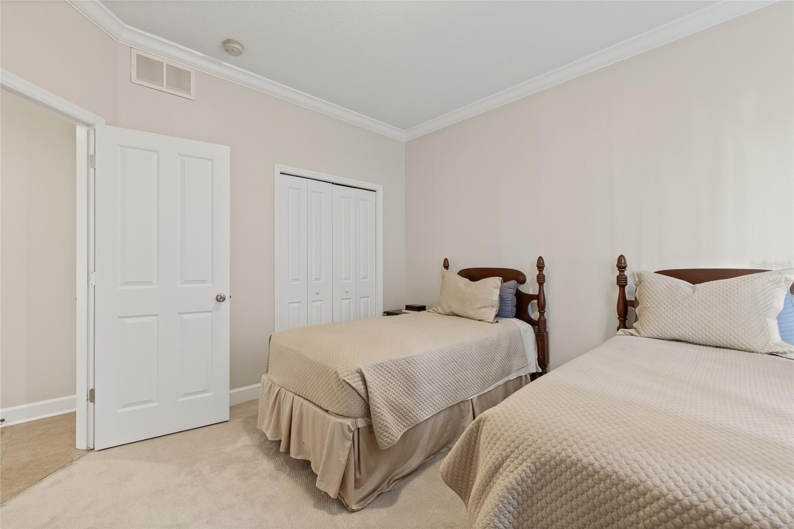Image 24 of 45 For 3709 Horatio Street