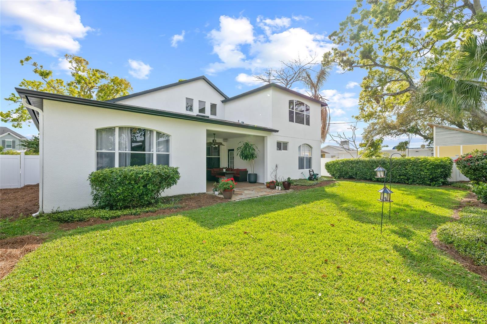 Image 7 of 45 For 3709 Horatio Street