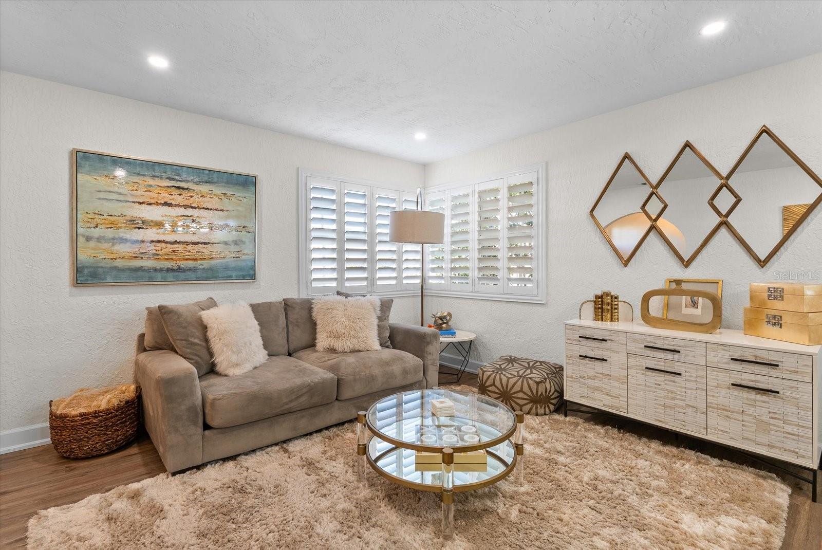 Image 6 of 35 For 2902 North B Street