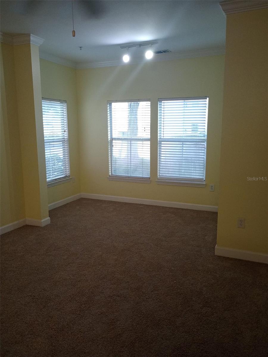 Image 5 of 29 For 18179 Bridle Club Drive 18179