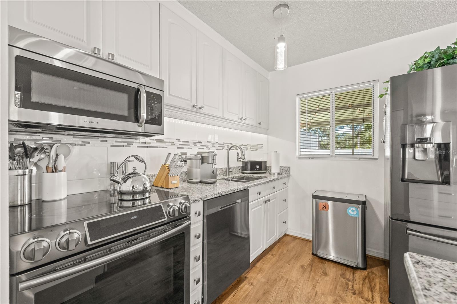 Image 11 of 28 For 6284 99th Circle N