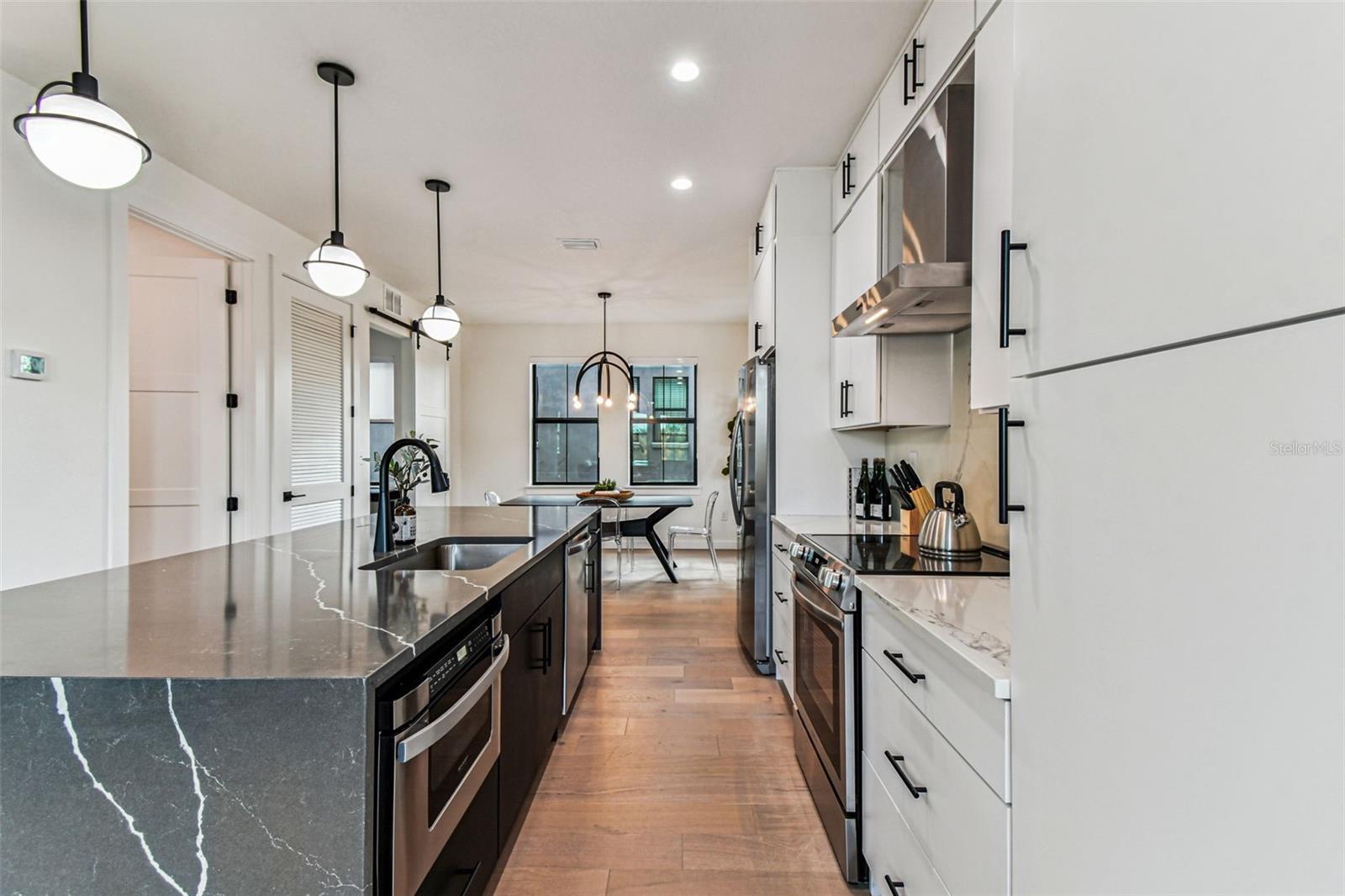 Image 24 of 88 For 801 3rd Avenue 3
