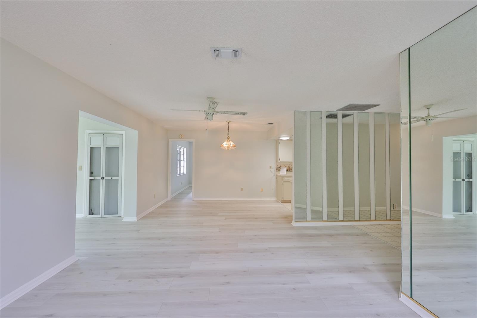 Image 19 of 45 For 2026 Hawkhurst Circle