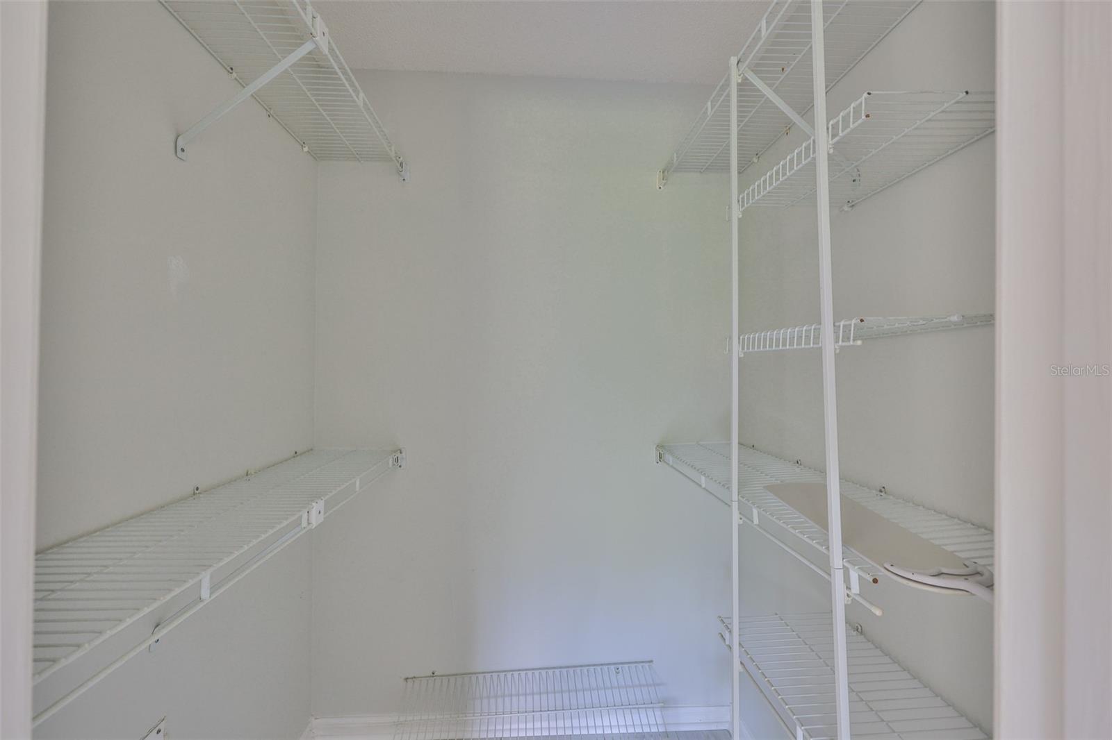 Image 25 of 45 For 2026 Hawkhurst Circle