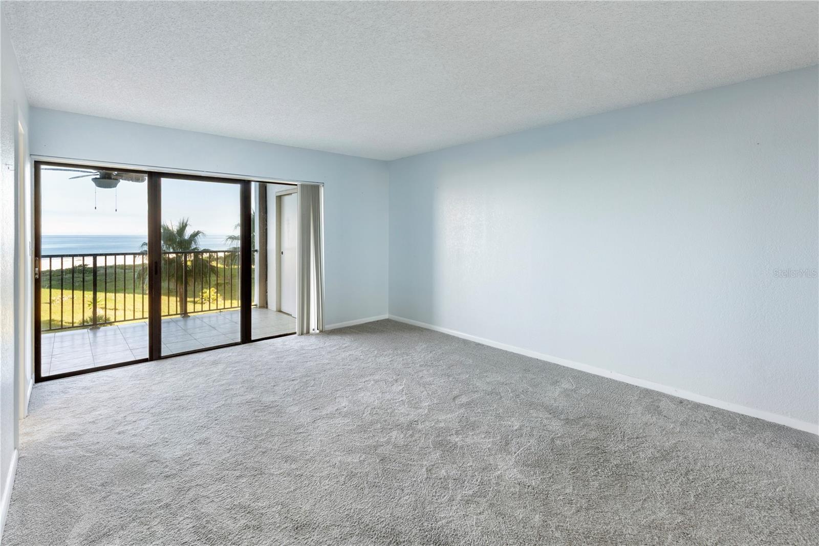 Image 24 of 44 For 1230 Gulf Boulevard 603