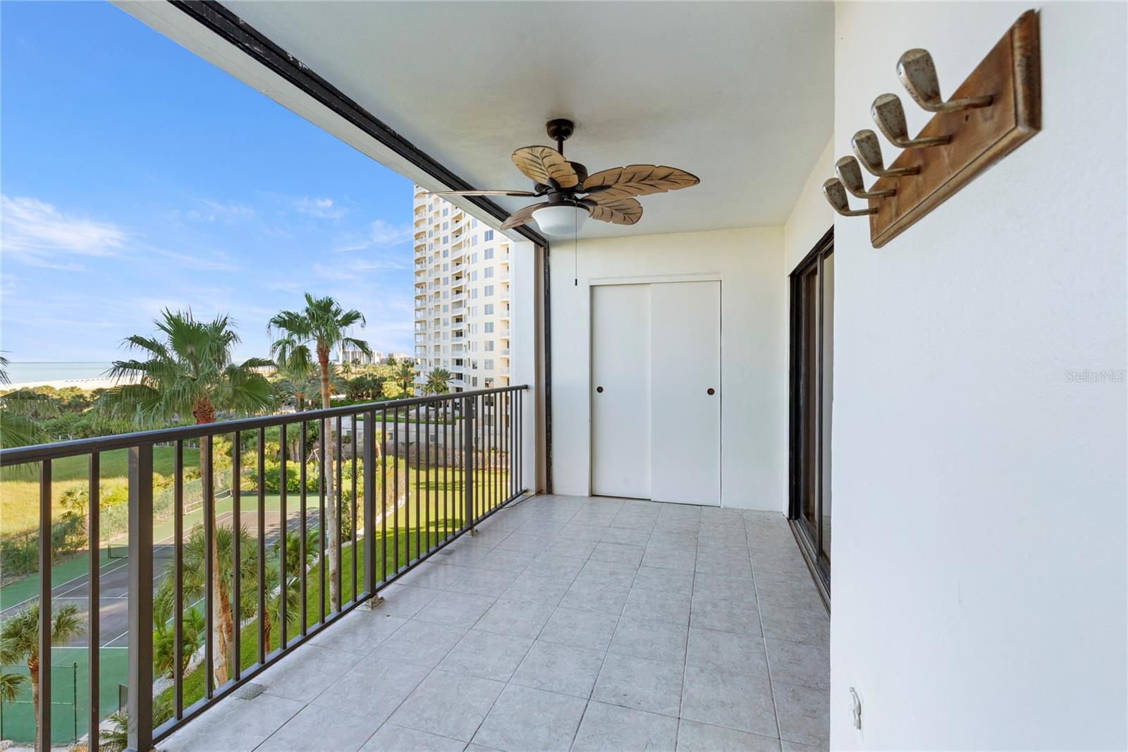 Image 34 of 44 For 1230 Gulf Boulevard 603