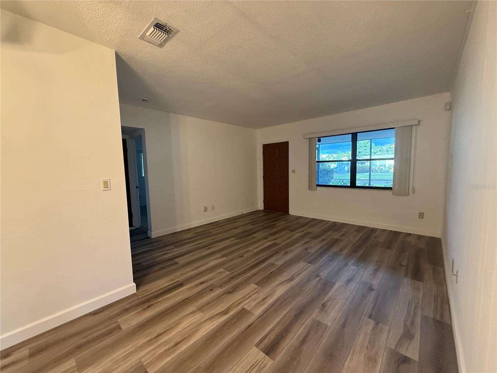 Image 2 of 12 For 3234 37th Street N