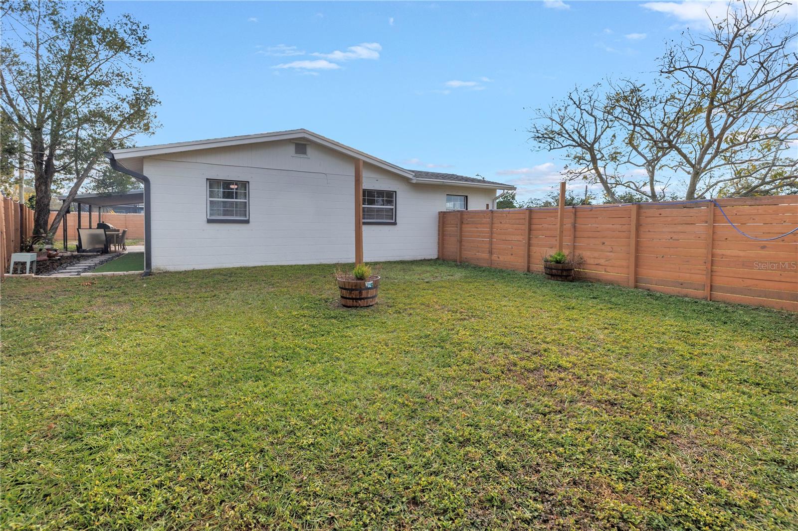 Listing photo id 34 for 8701 56th Street N