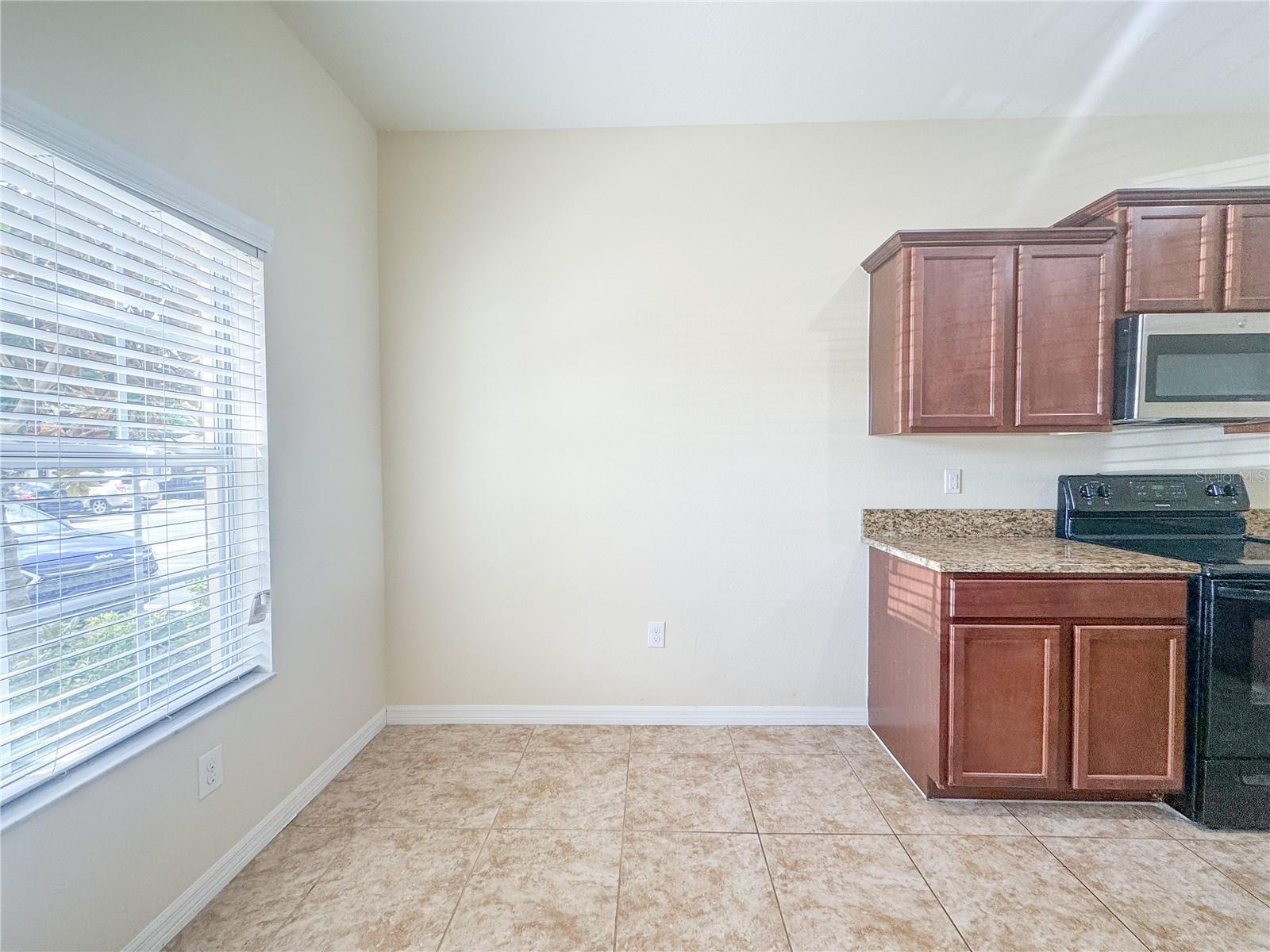 Image 3 of 14 For 8542 Gablebend Way 8542