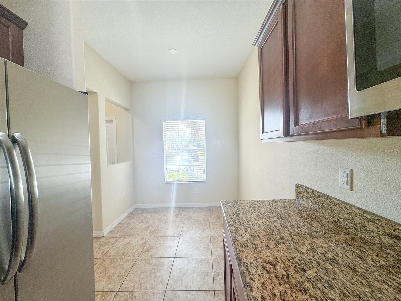 Image 5 of 14 For 8542 Gablebend Way 8542