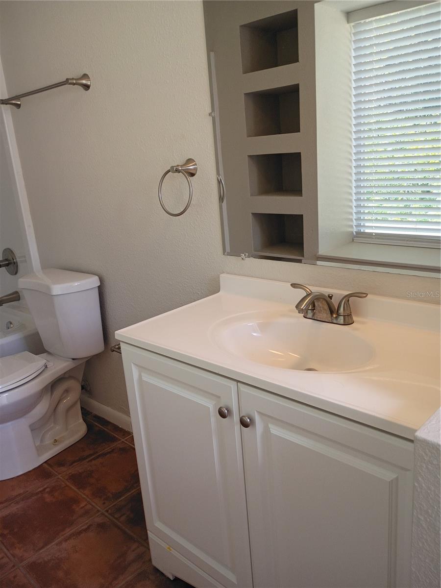 Image 33 of 46 For 1237 Mazarion Place