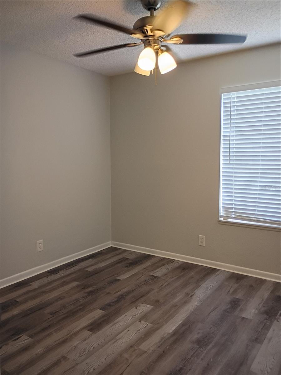 Image 35 of 46 For 1237 Mazarion Place