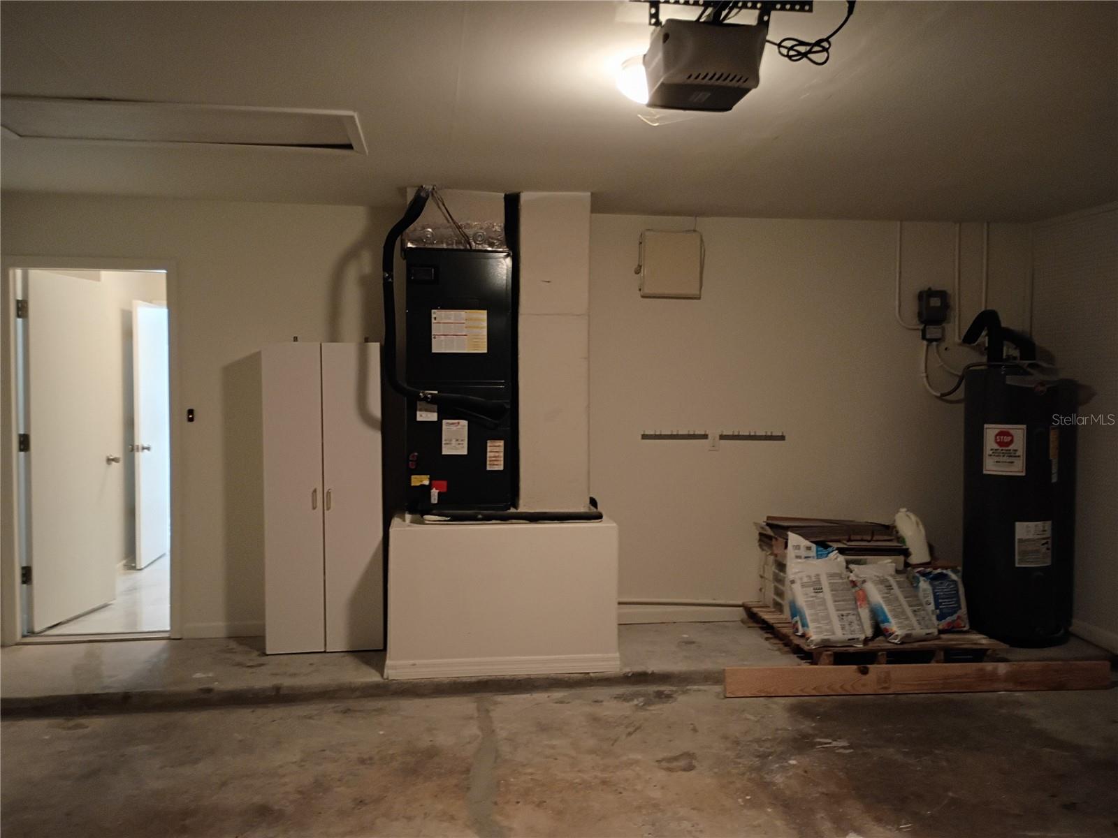 Image 43 of 46 For 1237 Mazarion Place