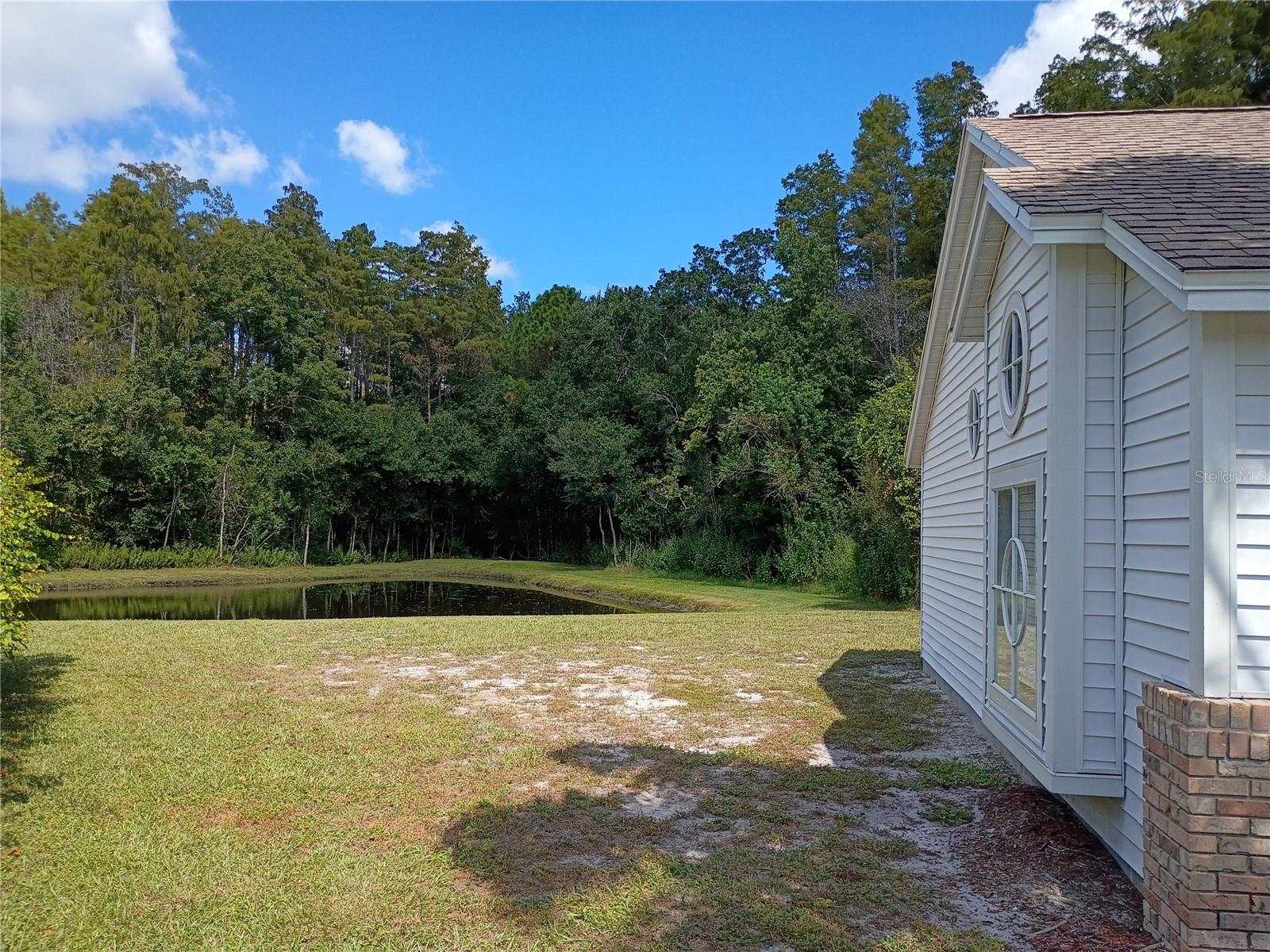Image 6 of 46 For 1237 Mazarion Place