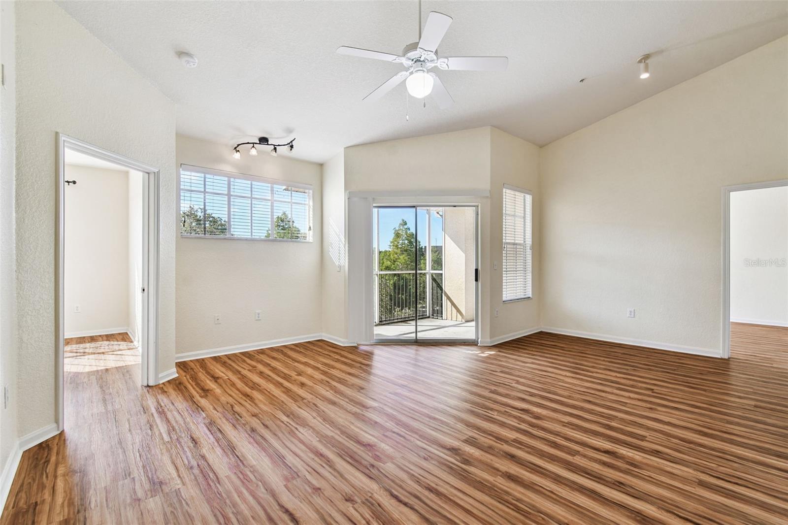 Image 12 of 98 For 5125 Palm Springs Boulevard 8303