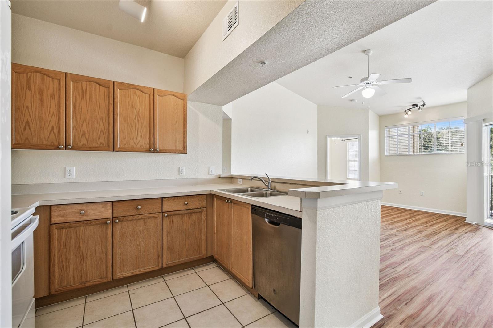 Image 24 of 98 For 5125 Palm Springs Boulevard 8303