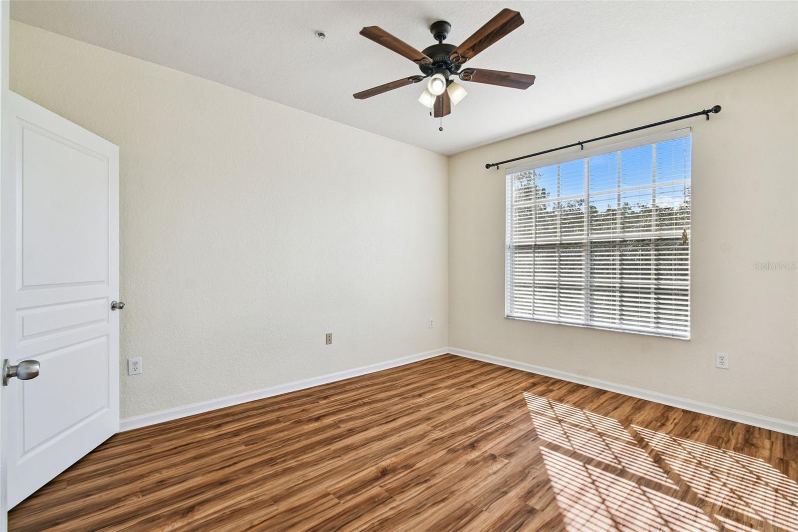 Image 31 of 98 For 5125 Palm Springs Boulevard 8303