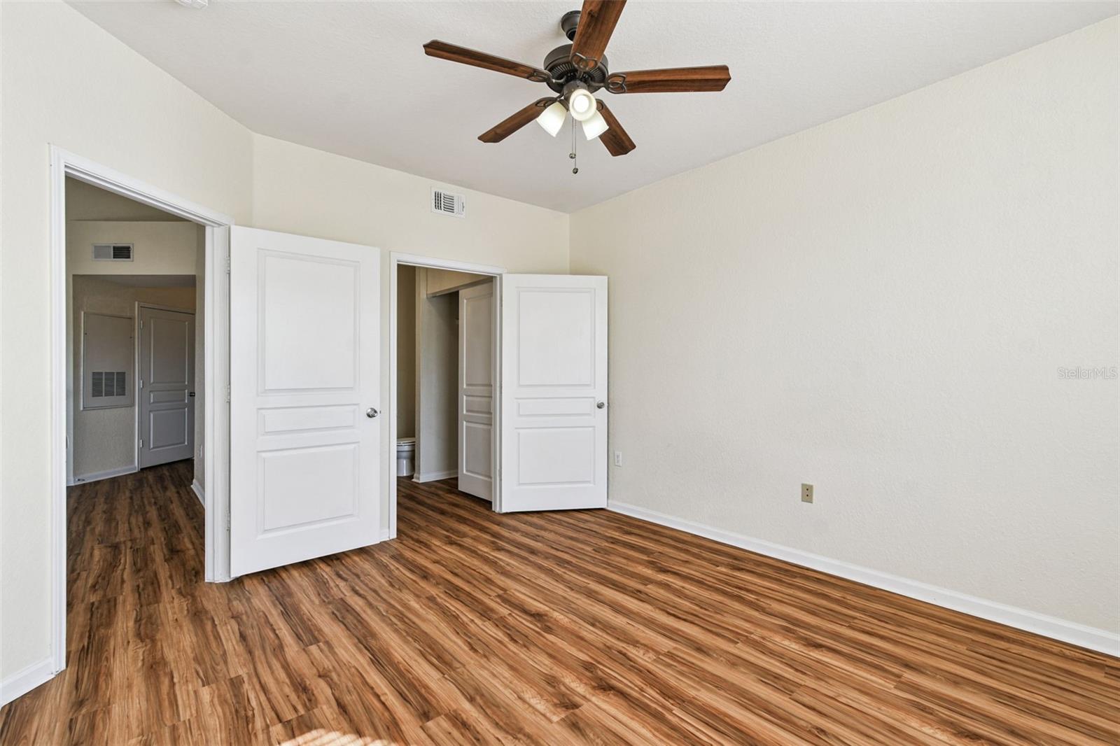 Image 32 of 98 For 5125 Palm Springs Boulevard 8303