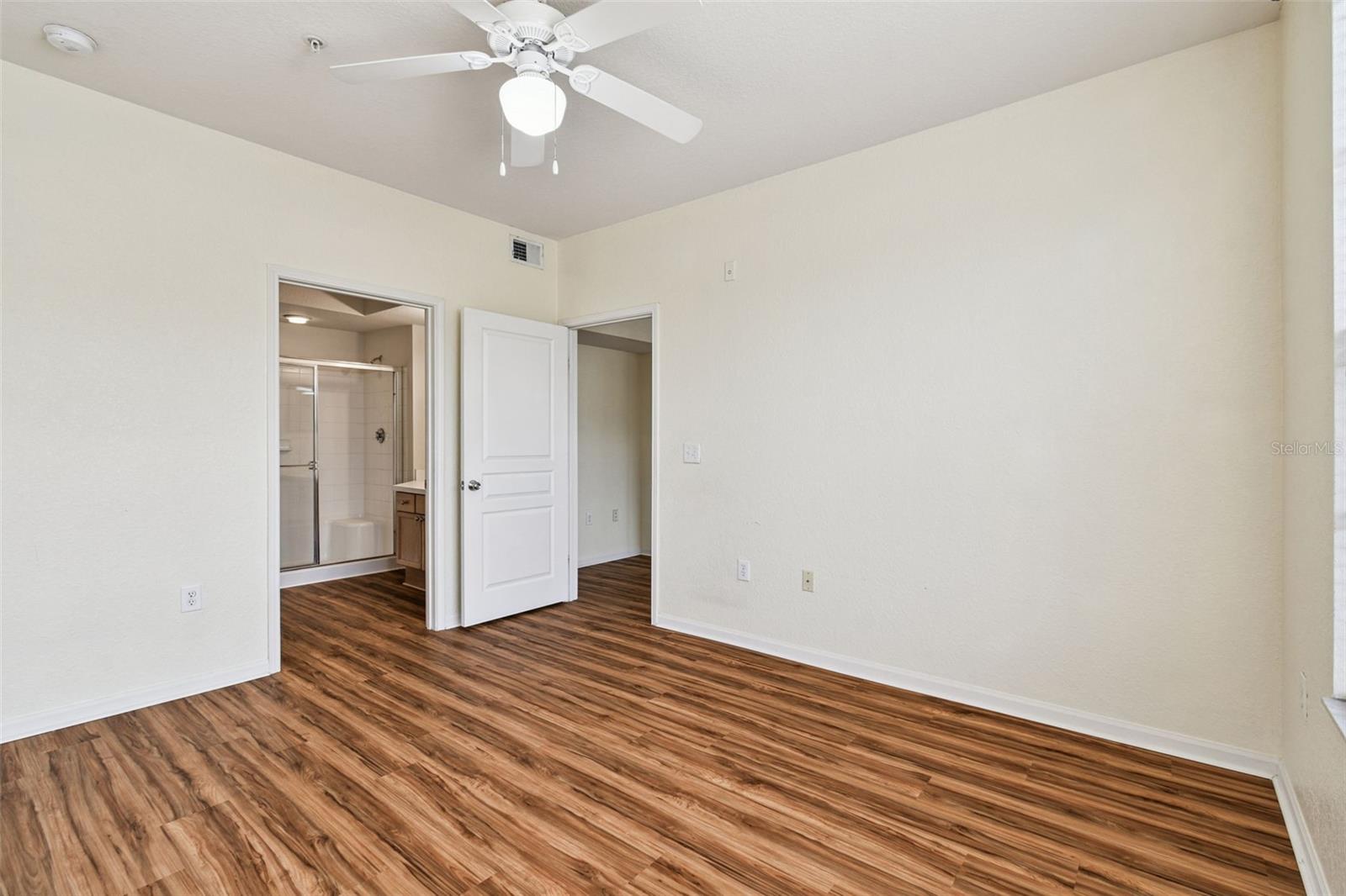 Image 45 of 98 For 5125 Palm Springs Boulevard 8303