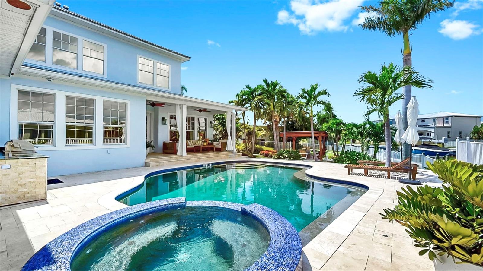 Image 16 of 78 For 627 Mirabay Boulevard