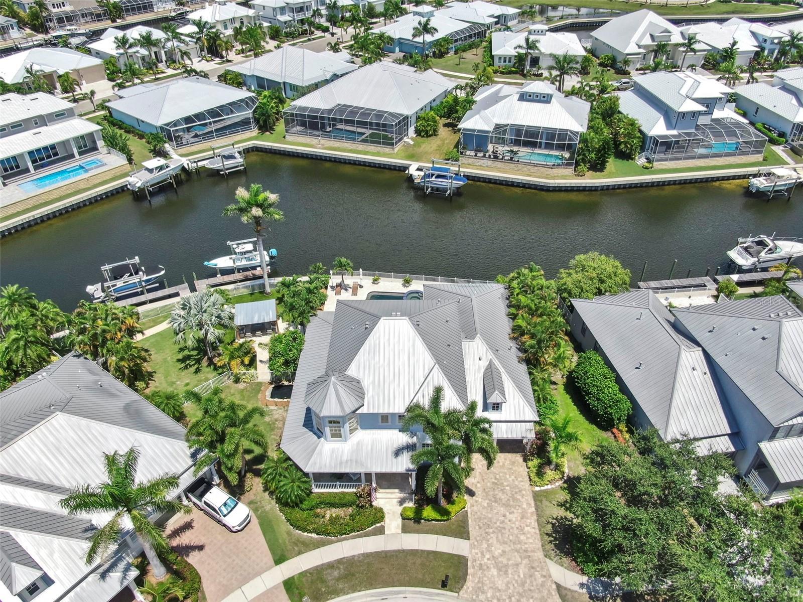 Image 2 of 78 For 627 Mirabay Boulevard