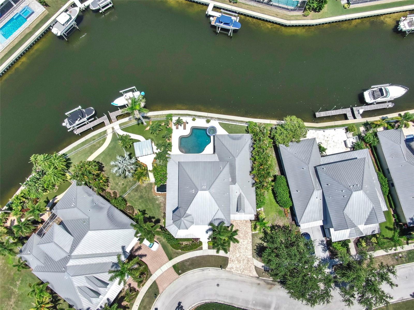 Image 3 of 78 For 627 Mirabay Boulevard