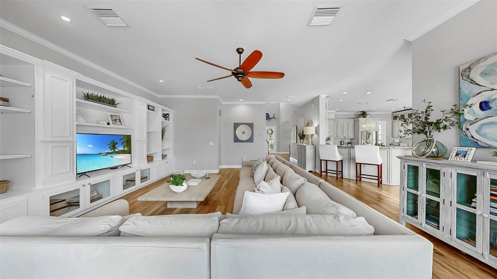 Image 35 of 78 For 627 Mirabay Boulevard