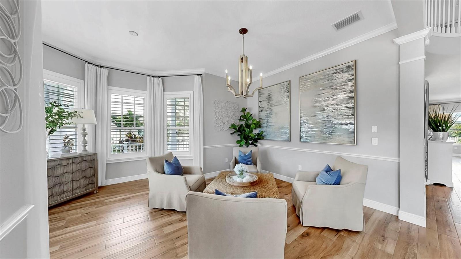 Image 40 of 78 For 627 Mirabay Boulevard