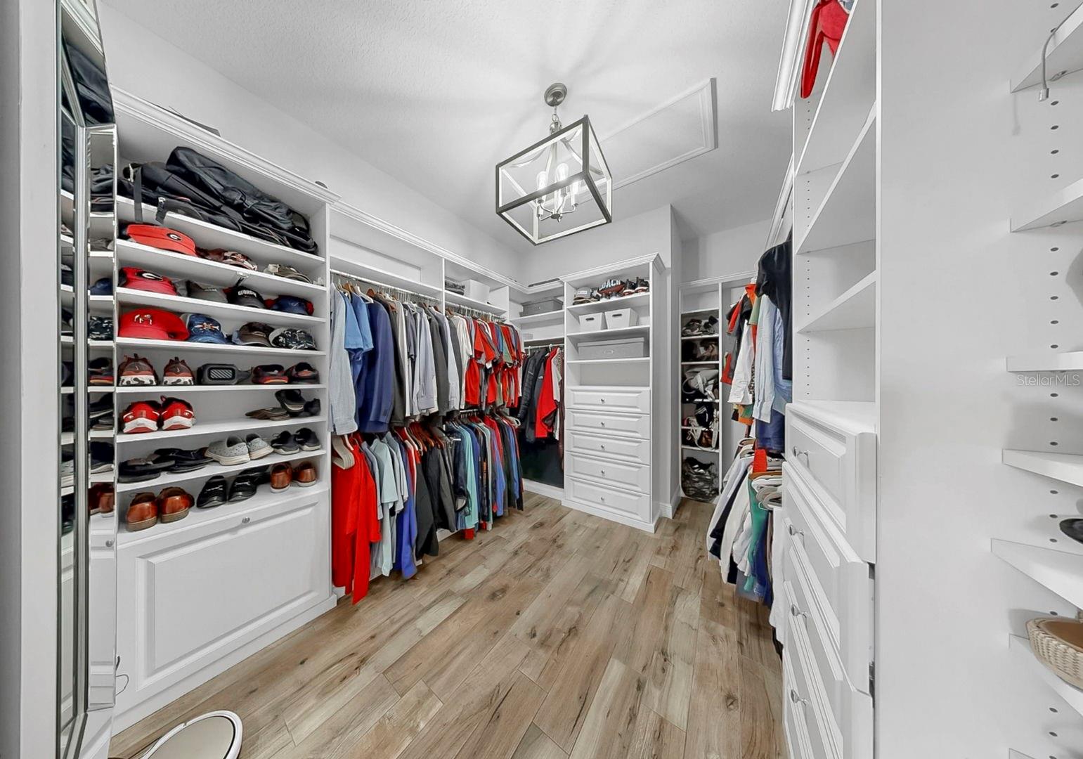 Image 47 of 78 For 627 Mirabay Boulevard