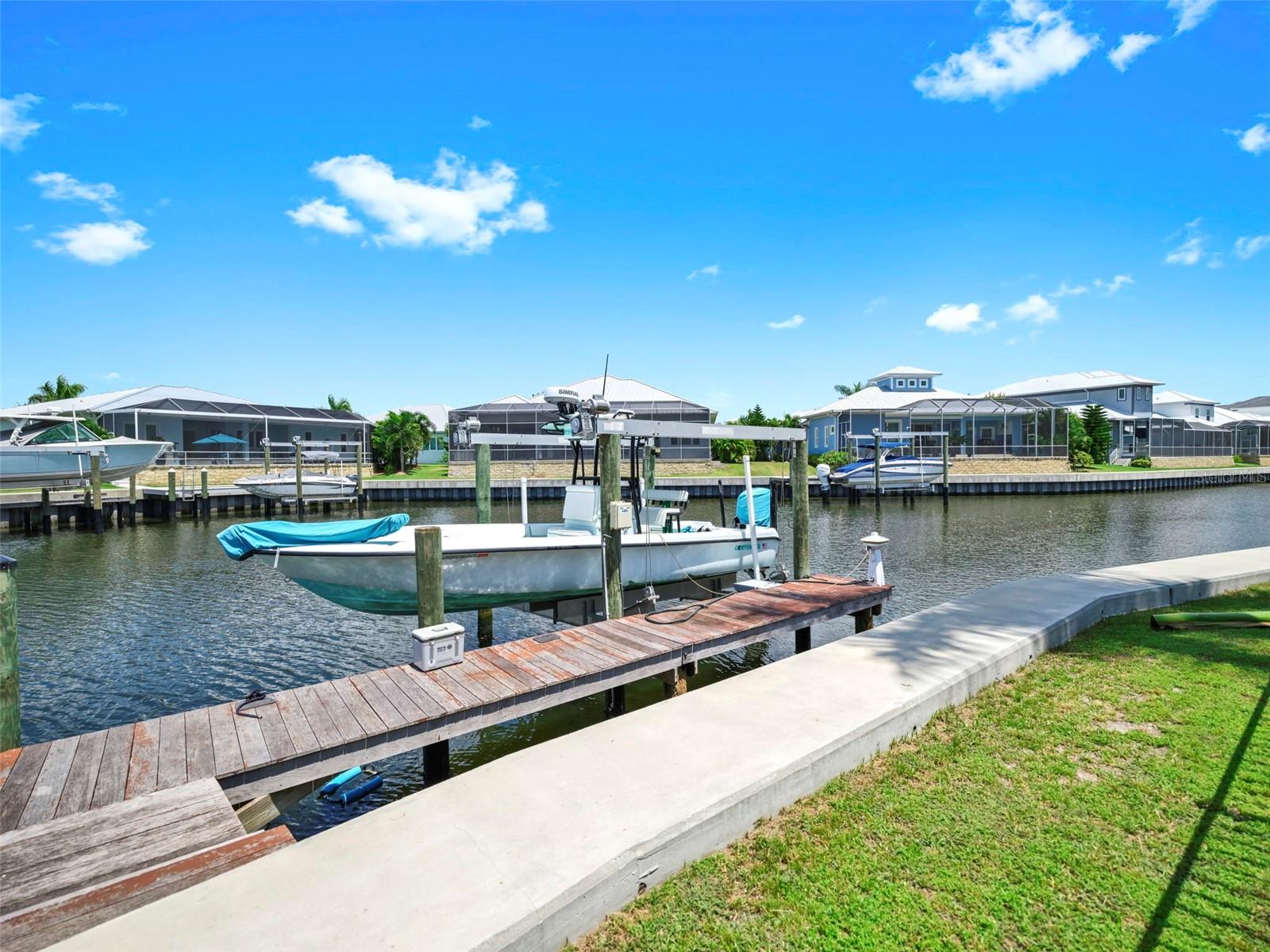 Image 5 of 78 For 627 Mirabay Boulevard