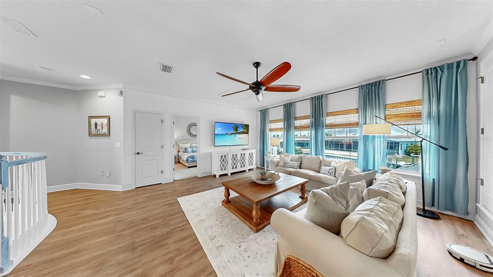 Image 52 of 78 For 627 Mirabay Boulevard