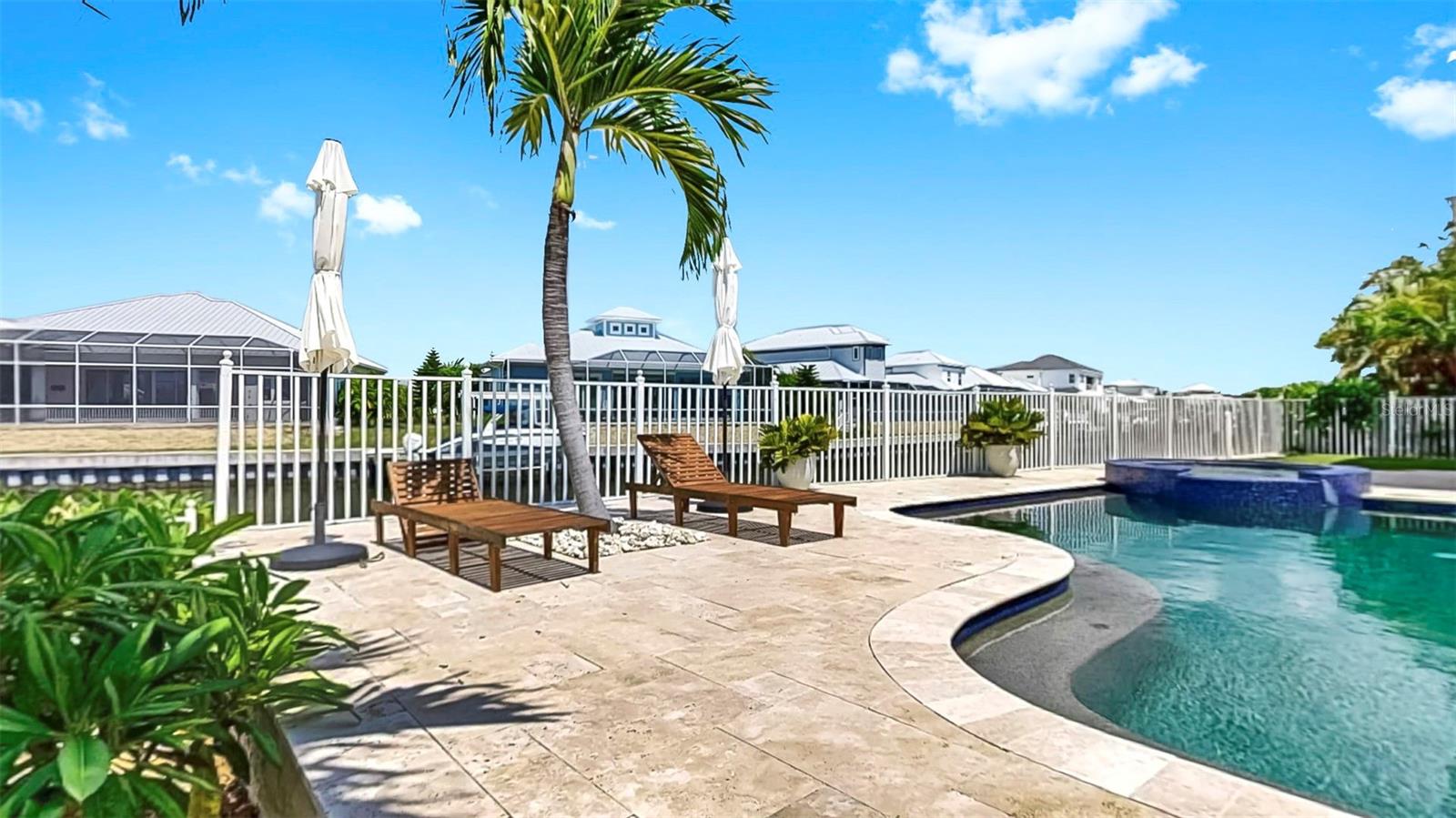 Image 61 of 78 For 627 Mirabay Boulevard