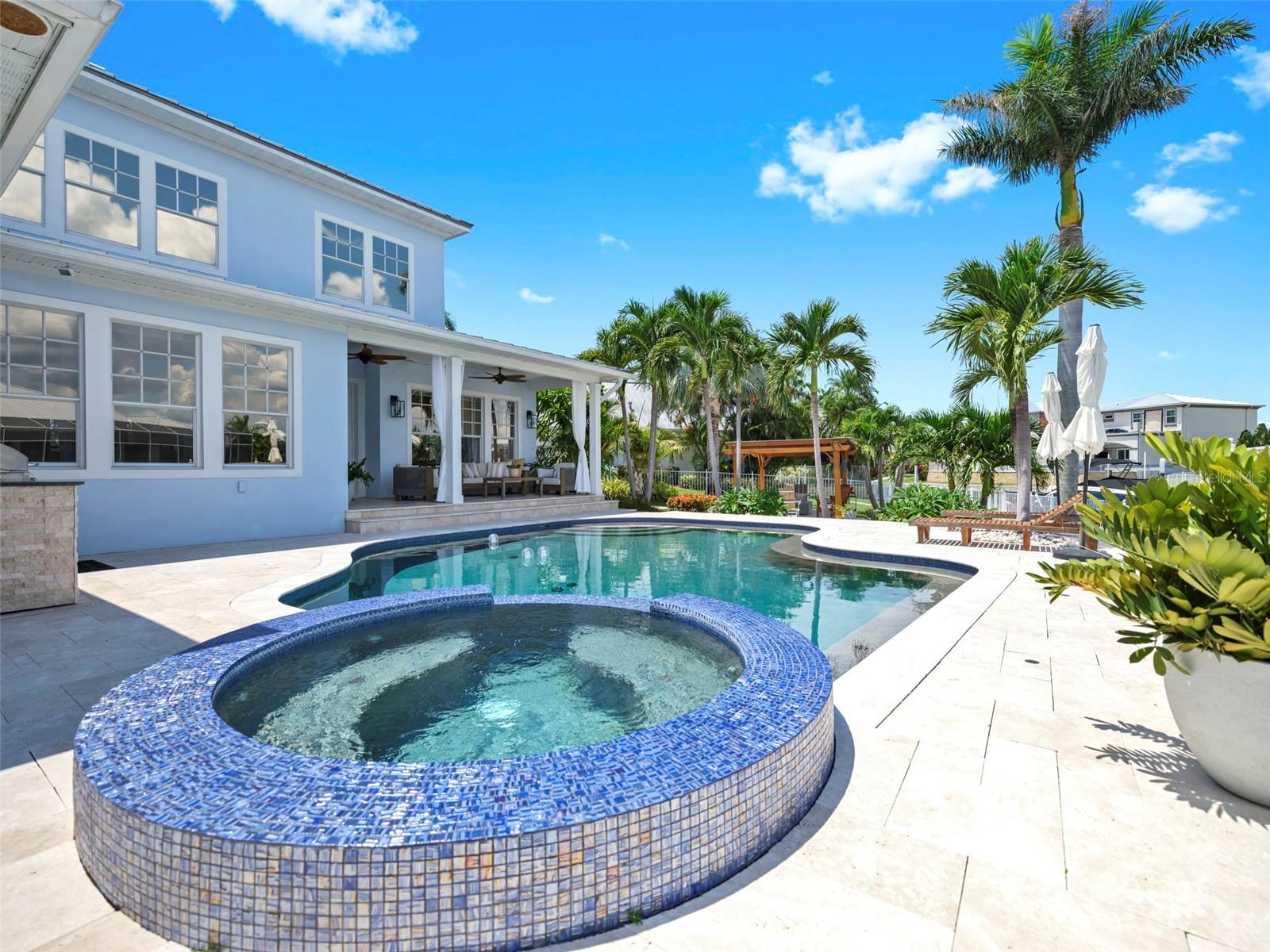 Image 7 of 78 For 627 Mirabay Boulevard