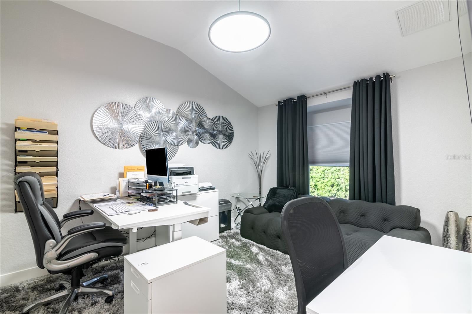 Listing photo id 2 for 6932 Cozumel Court
