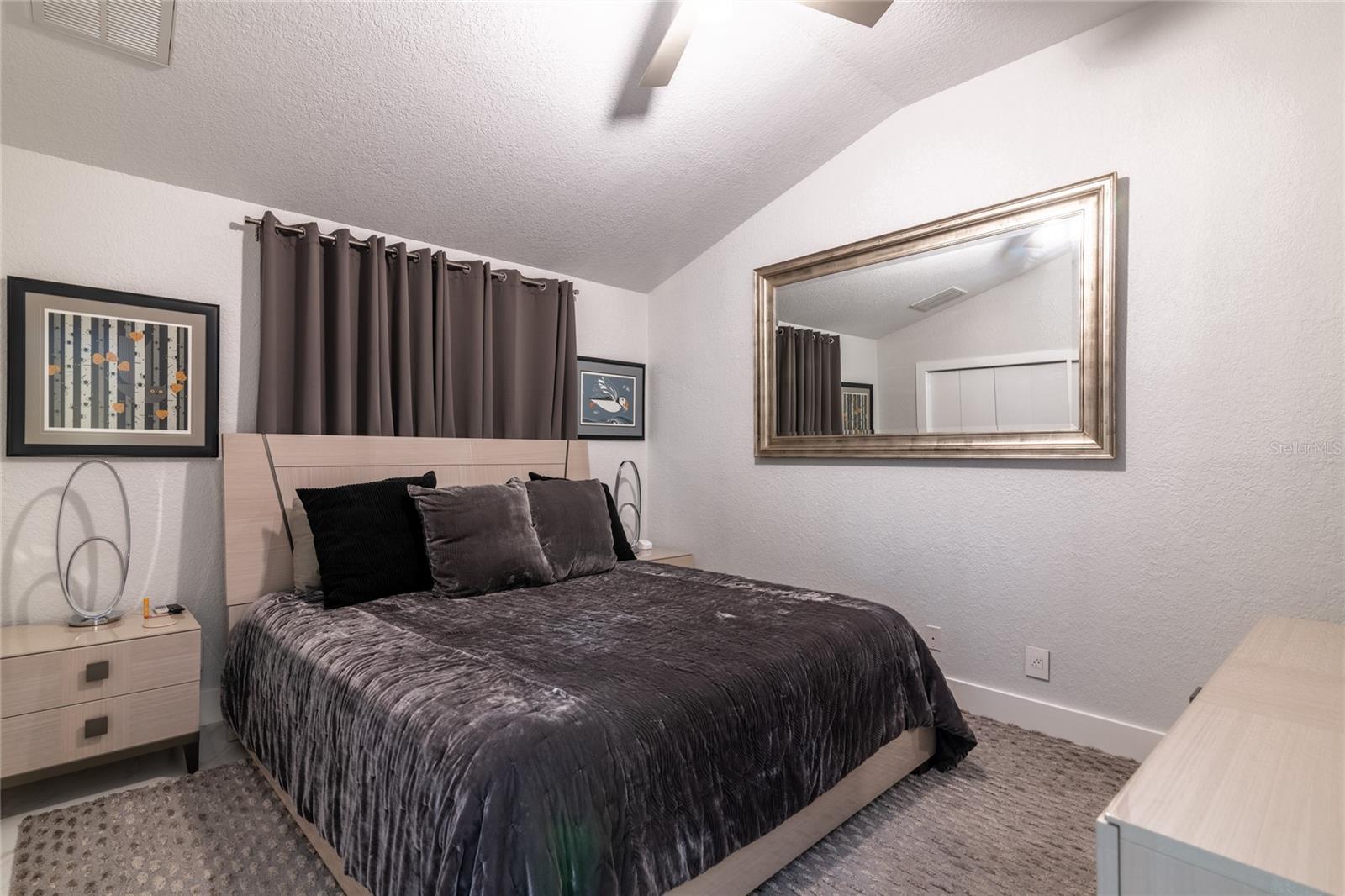 Listing photo id 40 for 6932 Cozumel Court