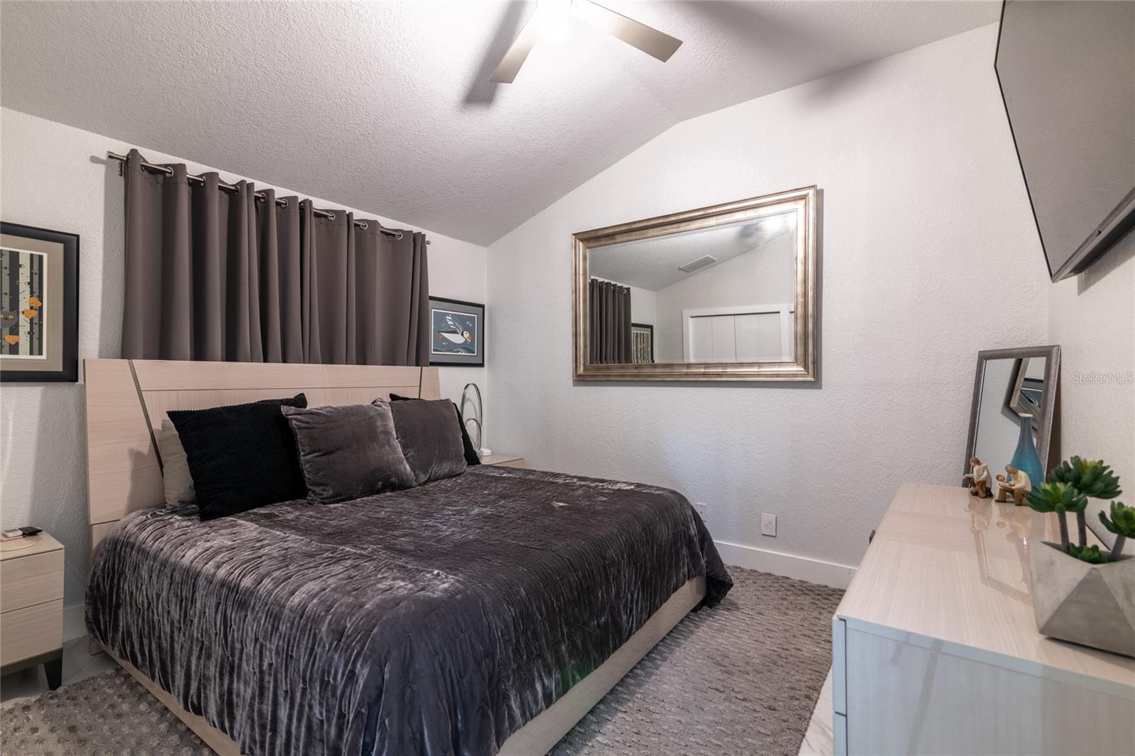Listing photo id 41 for 6932 Cozumel Court