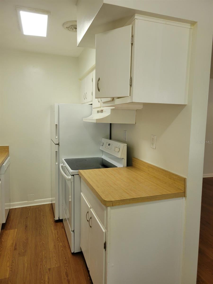 Image 10 of 30 For 3024 Clifton Terrace