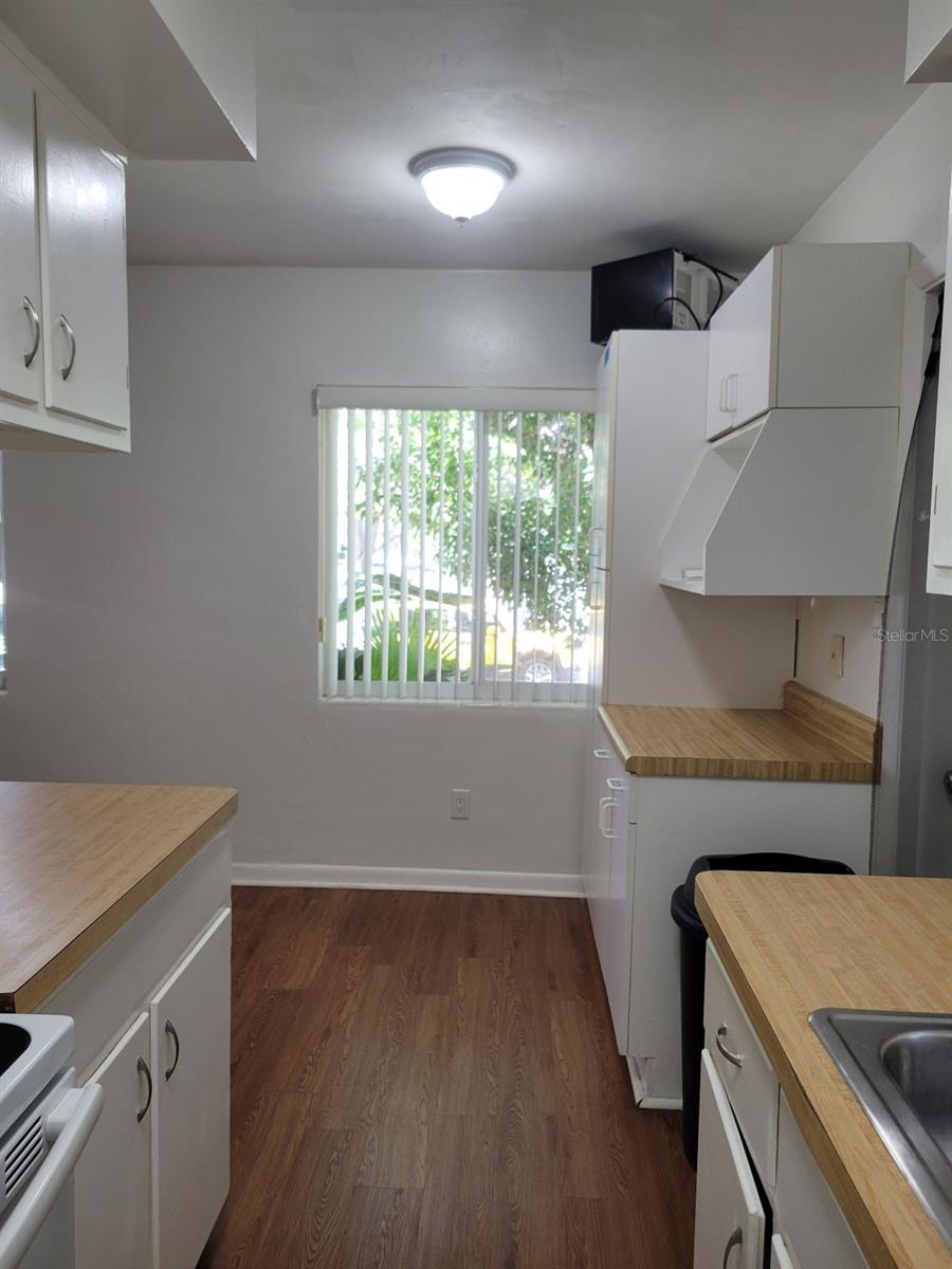 Image 11 of 30 For 3024 Clifton Terrace